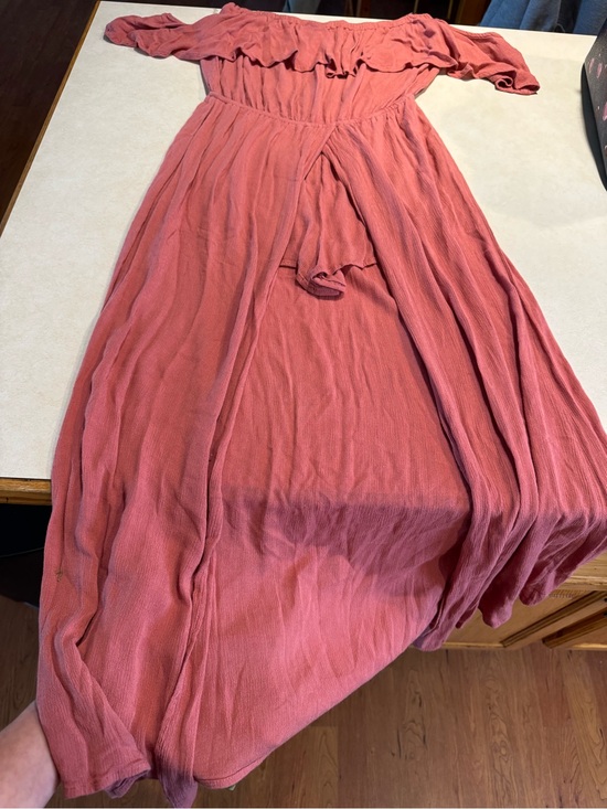ILLA ILLA Dresses & Skirts - ILLA ILLA Dusty Rose Asymmetrical Off-Shoulder Maxi Dress